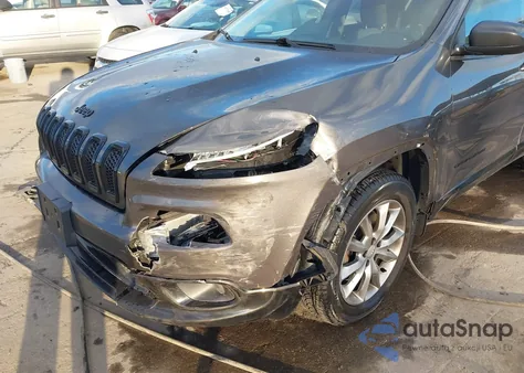 2018 Jeep Cherokee Latitude Tech Connect 4X4 from USA, damaged, VIN 1C4PJMCB5JD586687